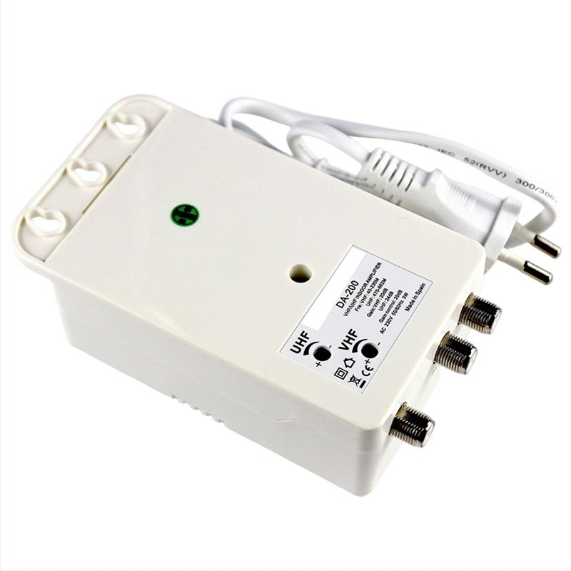 Földi hullámú digitális TV-jel erősítő, beltéri/kültéri használatra, többcsatornás, magas jelerősítés, teljes specifikációkkal