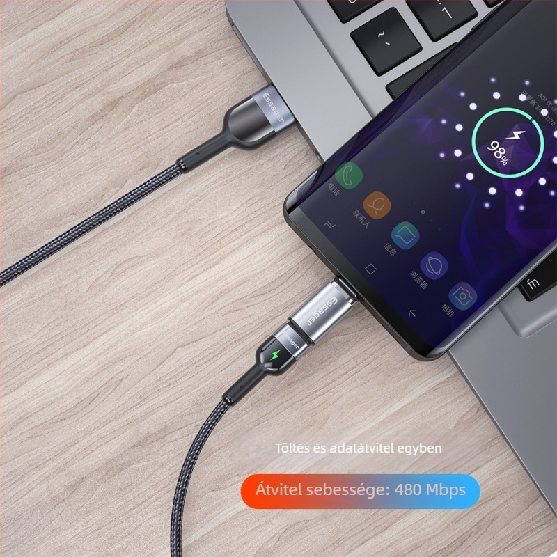 Mágneses három–in–egy adatkábel-adapter Lightning, Micro USB és USB-C csatlakozókkal