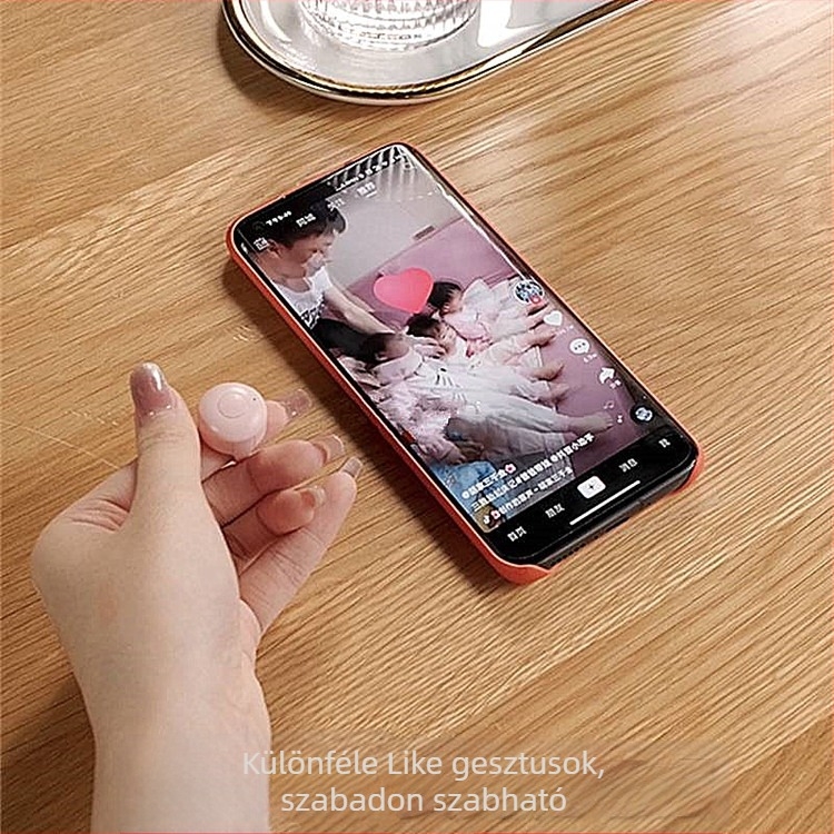 Telefonhoz Bluetooth távirányító és videóvezérlő: oldalak görgetése, like és szelfi készítés (wxlj-02, Bluetooth 5.0, Műanyag, 4 g)
