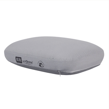 Memóriahabos párna, felhő dizájn, minimalist stílus (Modell LR-1204 • Vastagság: 10 cm • Tömeg: 430 g • Anyag: memóriahab)