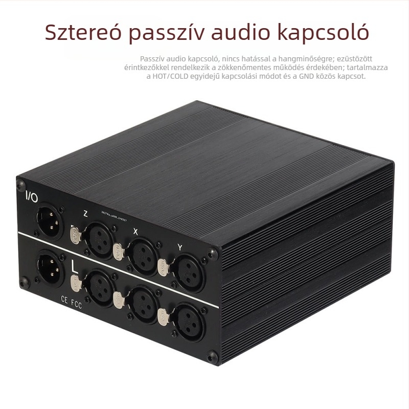 XLR audio kapcsoló kiegyensúlyozott interfésszel — 3 bemenet / 1 kimenet vagy 1 bemenet / 3 kimenet, sztereó bal és jobb csatornák