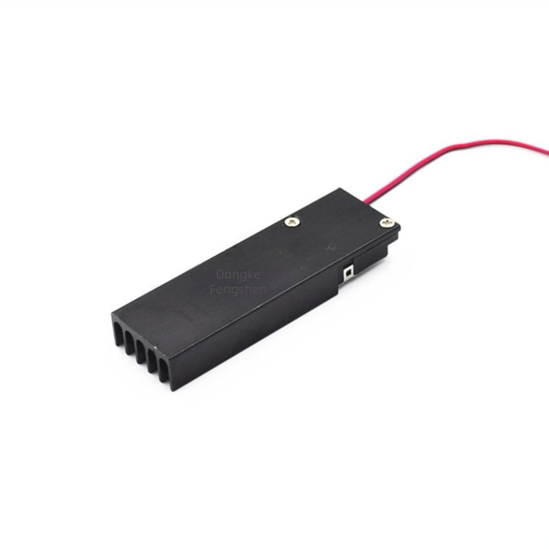 SSD/M.2 22110 hűtőventilátor alumínium hűtőbordával, olajcsapágyas csapágy, 11000 rpm, 35 dBA