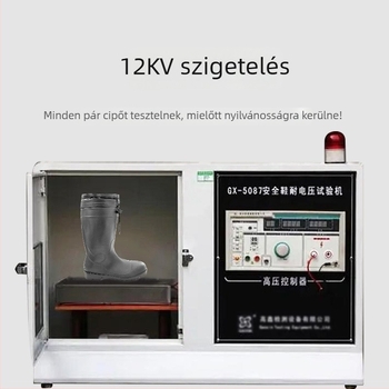 Téli esőcsizmák PVC-ből, belül melegen bélelt, acélorrral és acéllemez, perforáció- és ütésálló, csúszásmentes