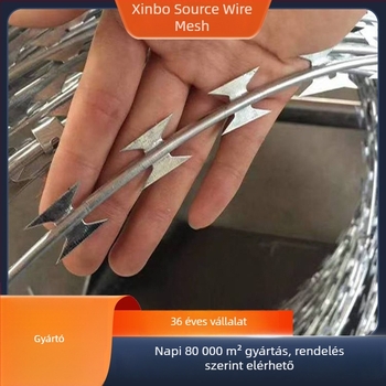 Galvanizált acél bodrodrót kerítés háló, dupla csavarodású (többszálú), jobbkezes sodrású, nyugati stílusú elrendezés, ideális a börtönfalakhoz, periméterekhez és vasúti kerítésekhez