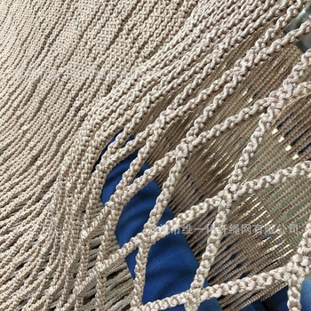 Nylon kötés nélküli mászóháló szórakoztatóparkokhoz — Dimension One, kültéri mászóháló biztonságra és dekorációra