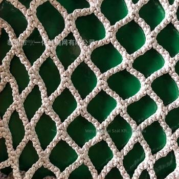 Nylon kötés nélküli mászóháló szórakoztatóparkokhoz — Dimension One, kültéri mászóháló biztonságra és dekorációra