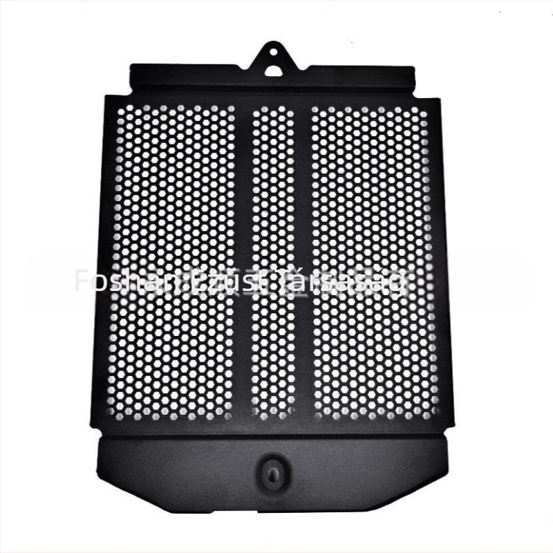 Kaisuo 1200XE/1200XC víztartály radiátor hálóvédő burkolat – egyedi feldolgozás, megjelenés-központú, cikkszám 1224, export határokon át kész