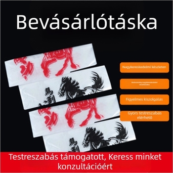Átlátszó műanyag tote táska duplafalú konstrukcióval és vastagított kialakítással, 23 cm hosszú fogantyúval.