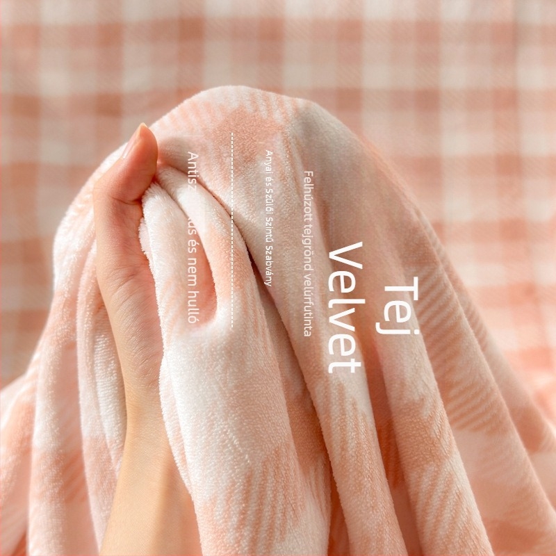 3 részes téli ágyneműkészlet tej velúr anyagból, súly 500–799 g, csíkos minta, reaktív nyomtatás, modern minimalista stílus