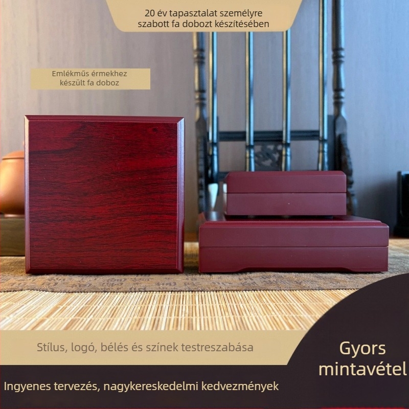 MDF faanyagú doboz emlékérmék és arany- és ezüstérmék számára • Modell BZBOX-0038 • lézergravírozás, UV bevonat, arany nyomtatás • logónyomtatás és testreszabás
