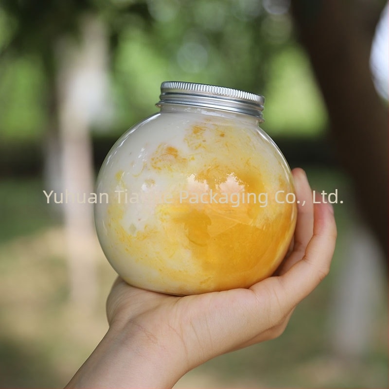 500 ml átlátszó PET pohár gömb alakú, karácsonyi dizájnnal, hideg italokhoz, desszertekhez és tejes teához; vastag falú, élelmiszer-biztonsági minőségű