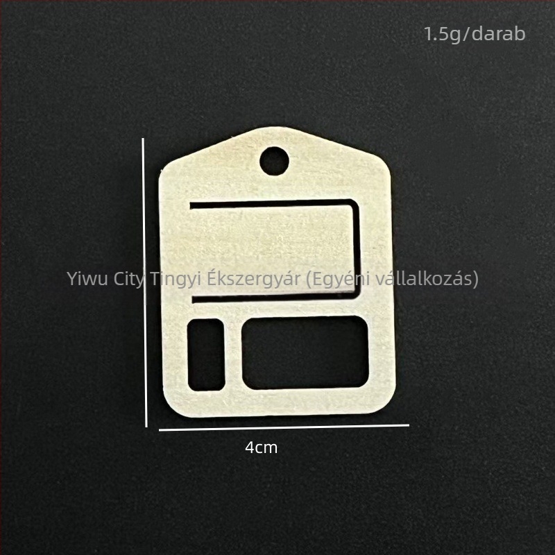 Perforált körfa címke akasztóval, lézergravírozott és kézzel írt felirattal, üreges dekoratív kiegészítő, termékkód: 035, anyag: fa, modern minimalista stílus.