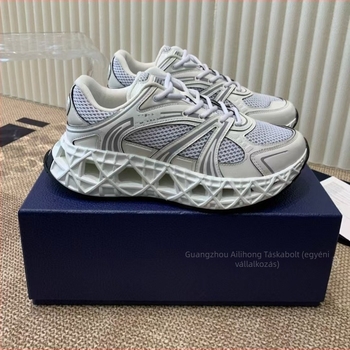 Férfi dad sneaker sportcipő a B35 Capsule Series kollekcióból, vastag talppal, középmagas felsőrész (bőr + textil), gumitalp, belső gyapjú