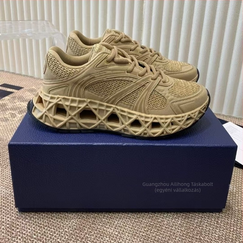 Férfi dad sneaker sportcipő a B35 Capsule Series kollekcióból, vastag talppal, középmagas felsőrész (bőr + textil), gumitalp, belső gyapjú