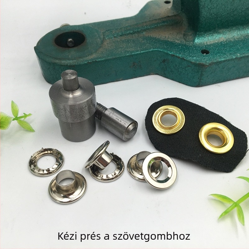 Vasból készült övcsat öntőforma BDRAY