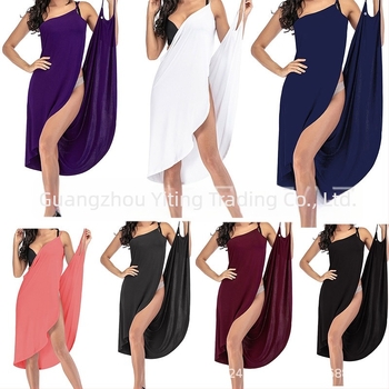 Milk Silk Crumple midi ruha kerek nyakú, ujj nélküli, vállpántos