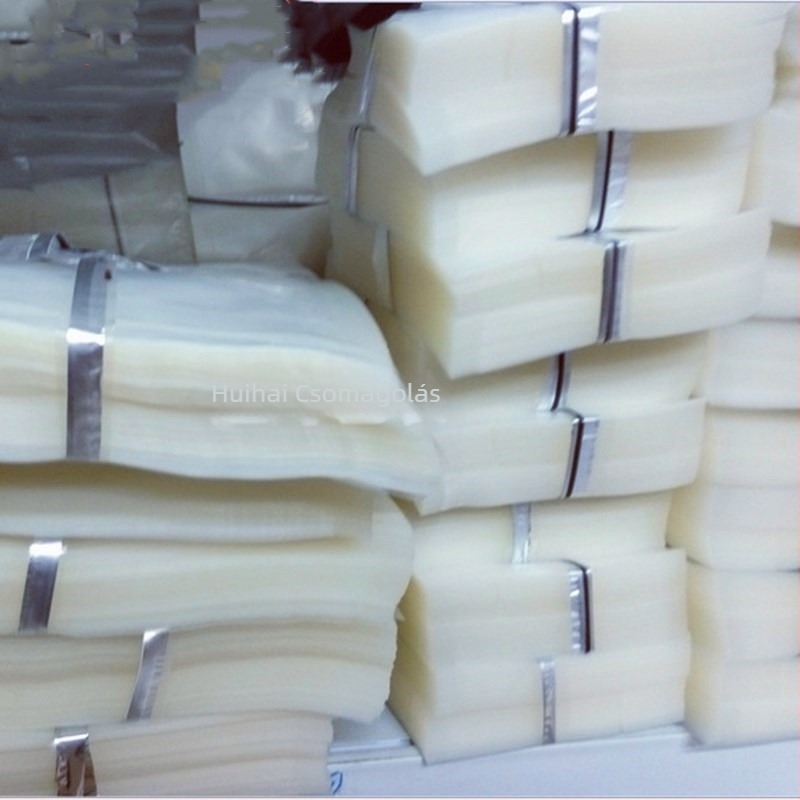 Élelmiszer-vákuum tasak, átlátszó vákuumfőző tasak szárított marhahús csomagolásához; Huihai Packaging; napi termelés 10 000 000; licencszám Hebei XK16-204-00560