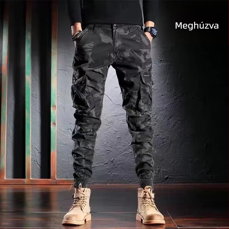 Férfi munkaruha overál camuflázs mintával, szoros fazon, vastag pamut anyag