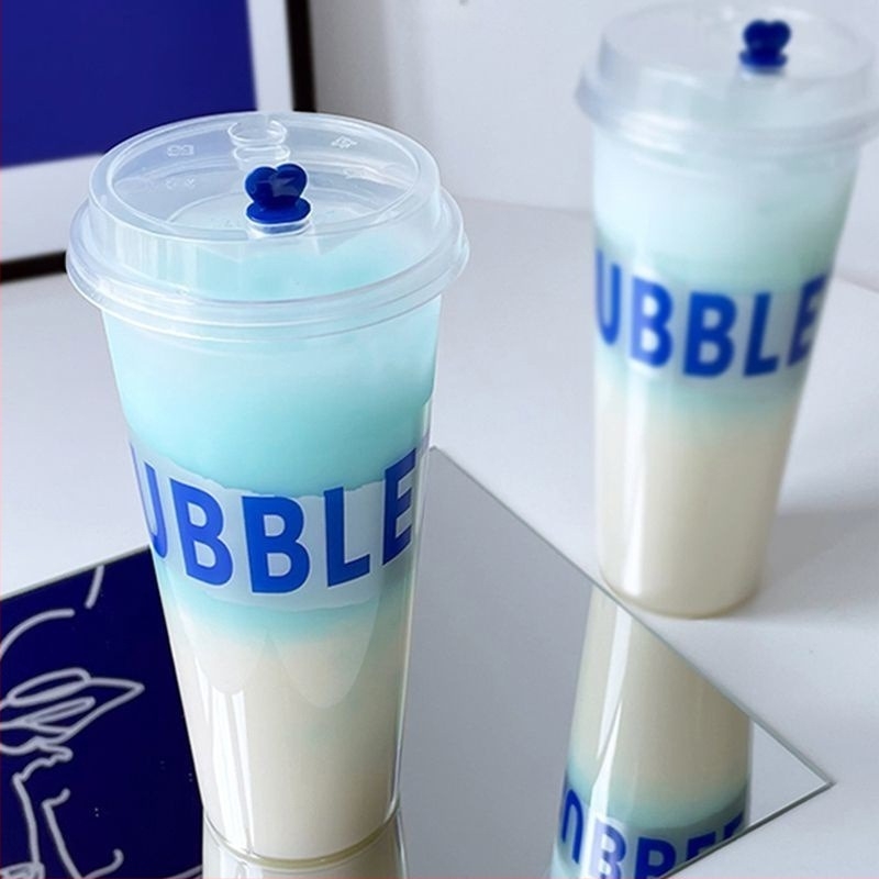 Egyszer használatos PP pohár fedővel milk tea üzletek számára; injekciós formázás; logó nyomtatott; alkalmas take-out csomagoláshoz.