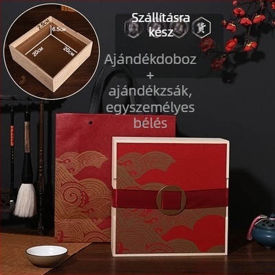 Gravírozott fa ajándékdoboz, természetes fa, Kraft belső, modell 102, testreszabás elérhető