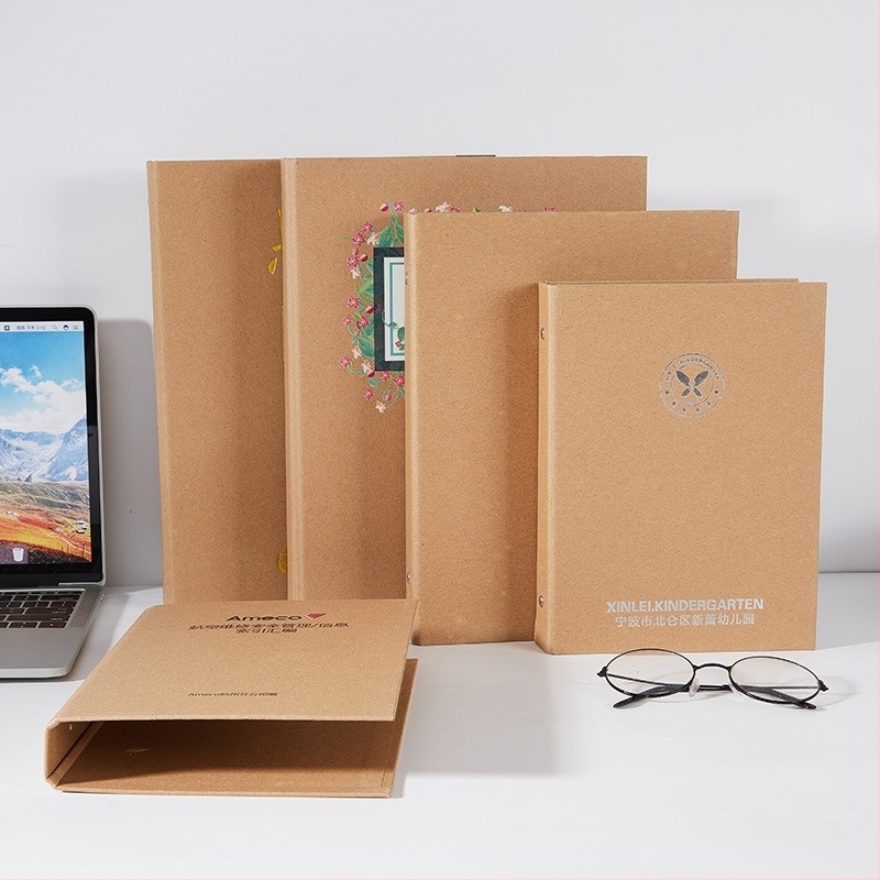 Hang Mei jegyzetfüzet kraft papír borítóval, kötés laza, erdőpapírból készült szöveg, 30 oldal