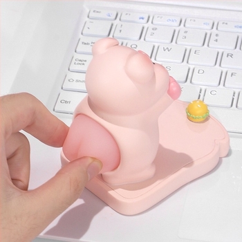 Malacka alakú asztali telefonállvány, karikatúra stílusú gyantafigura, irodai dekoráció, születésnapi ajándék osztálytársnak