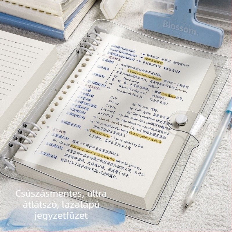 Minimalista B5-ös notesz levehető lappal és átlátszó PVC‑s puha borítással, vastagabb A5 formátumú jegyzetfüzet tanuláshoz és irodai használathoz
