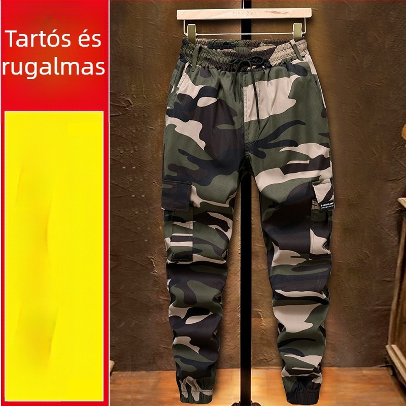 Férfiaknak szabadidős slim-fit hosszú nadrág, rugalmas anyag, több zsebbel, kamufláz mintázat, szabadtéri tevékenységekhez