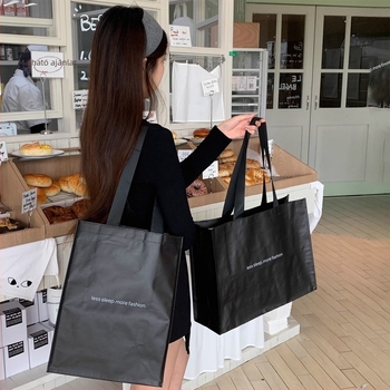 Kötött ruházati tote táska – nagy kapacitású ruházati csomagoló táska (Eredet: Wenzhou; Márka: Haoxin craftsmanship; Napi gyártási kapacitás: 10 000)