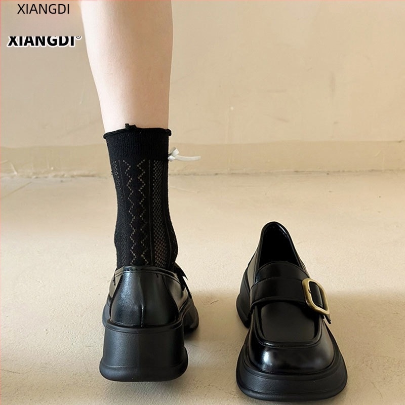 Női Lofu cipő, felső réteg tehénbőr, Slip-On, kerek orr, középmagas sarok 3-5 cm