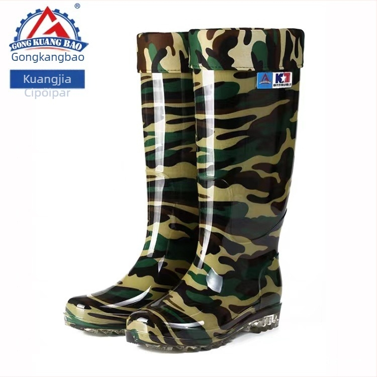 Férfiak számára magas szárú esőcsizma, kamufláž mintázat, PVC felsőrész, injektált talp, csúszásmentes