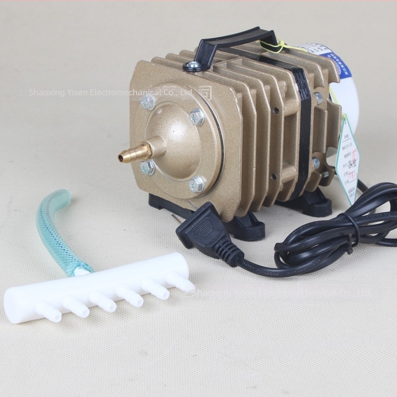 Elektromágneses levegőkompresszor oxigénpumpával, modell ACO-003, márka Fishing Booth, tömeg 1,6 kg