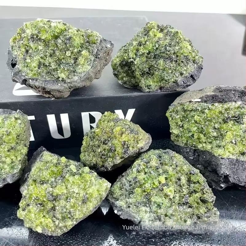 Természetes peridot nyers kő – kristály ásvány dekoráció aromaterápiához, diffúzorhoz és akvárium díszítéséhez