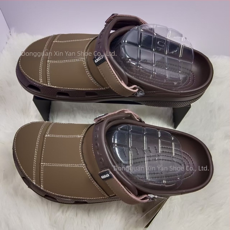 Férfi Slip-On cipő valódi bőrből, Yuko modell rácsos mintával, EVA talppal, lábujj hűtésre tervezve, üzleti casual