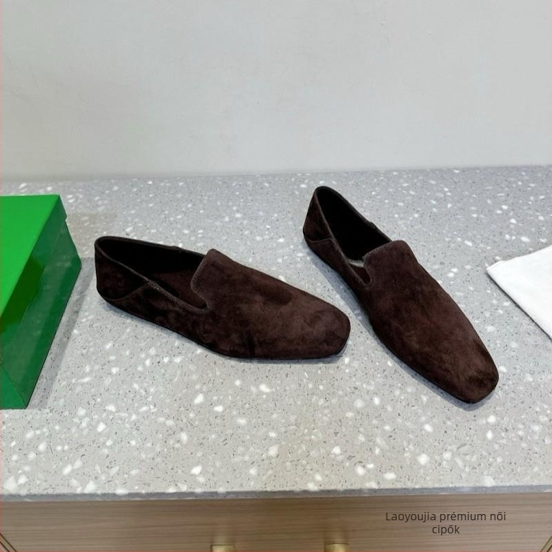 Valódi bőr Slip-On Loaferek - középmagas felsőrész, báránybőr bélés, Vibram Rubber talp