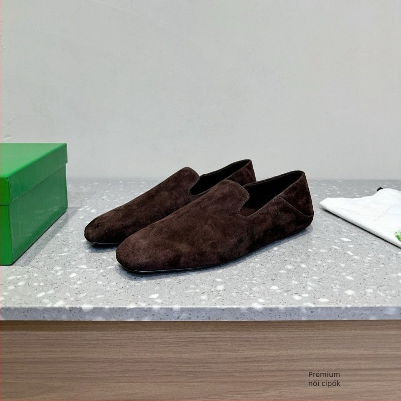 Valódi bőr Slip-On Loaferek - középmagas felsőrész, báránybőr bélés, Vibram Rubber talp