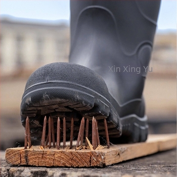 Ipari esőcsizmák, magas szárú, acélorrú, vízálló PVC kivitel