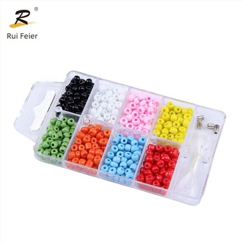 Gyerekeknek szóló gyöngyfűző edzőkészlet – műanyag gyöngyök, OA038 modell, hagyományos stílus