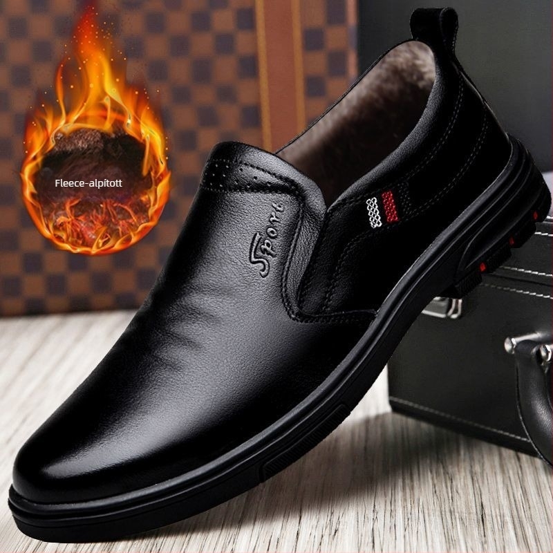 Férfi mindennapi mokaszín valódi marhabőrből, PU bélés, slip-on, gumírozott talppal