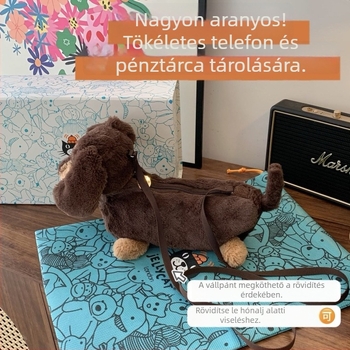 Dachshund plüssfigura keresztpántos táskával