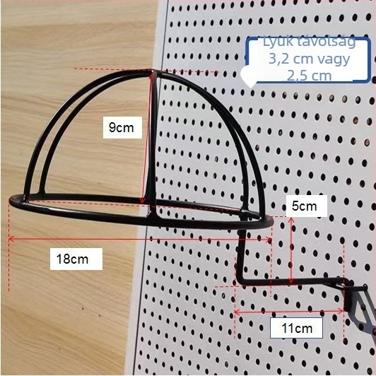 Fali sapkát tartó és kijelző akasztó panel, vasból készült, modern minimalista stílus, Refining process márka, 2025-ben debütál.