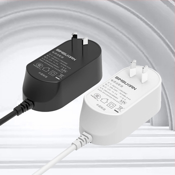 AC/DC tápegység, 12V 2A kimenet, 24W, bemenet 100-240V