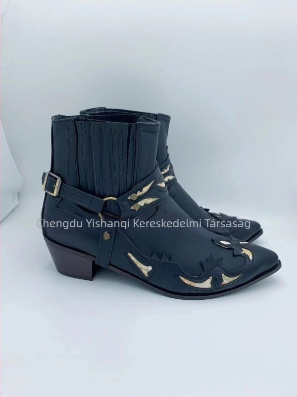 Chelsea csizmák, hegyes orr, alacsony sarok 1–3 cm, felsőrész műbőr, gumi talp, téli viselet