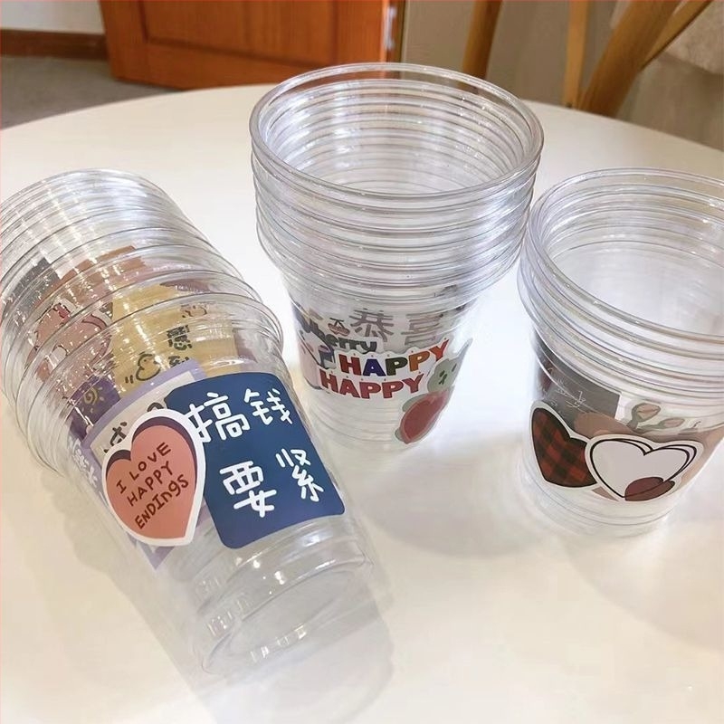 Egyszer használatos átlátszó PET pohár fedővel italokhoz – csomagolás elvitelre, 360–500 ml; kávé, tej-tea, gyümölcstea