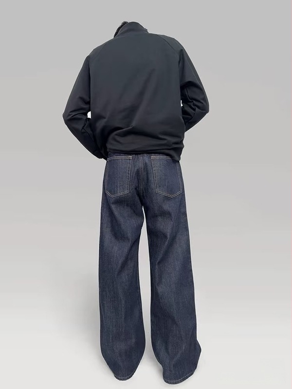 Férfi egyenes szárú farmer, középmagasságú derék, cipzár, denim 80% pamut, mosott felület