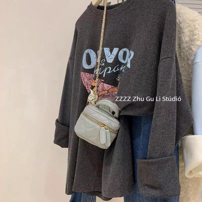 Női hosszú ujjú T‑póló kerek nyakkal, laza szabás, spandex tartalom 30% alatt, karikatúra mintázatú nyomás