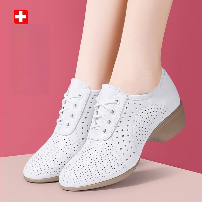 Női bőr tánccipő — középmagas sarok, puha talp, csúszásmentes, gumitalp