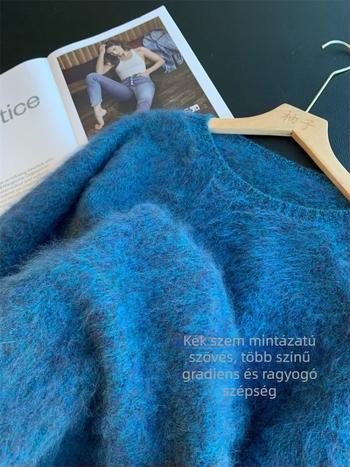 Fésült vastag juhgyapjú pulóver - szabad szabású, kerek nyakú, hosszú ujjú, normál hosszúságú, 2025 tél