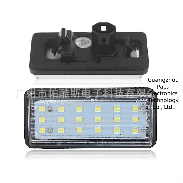 Lexus rendszámtábla LED világítás LX470 LX570 GX470, hátsó SMD, 12V, 3W, 6500K, 5000 óra