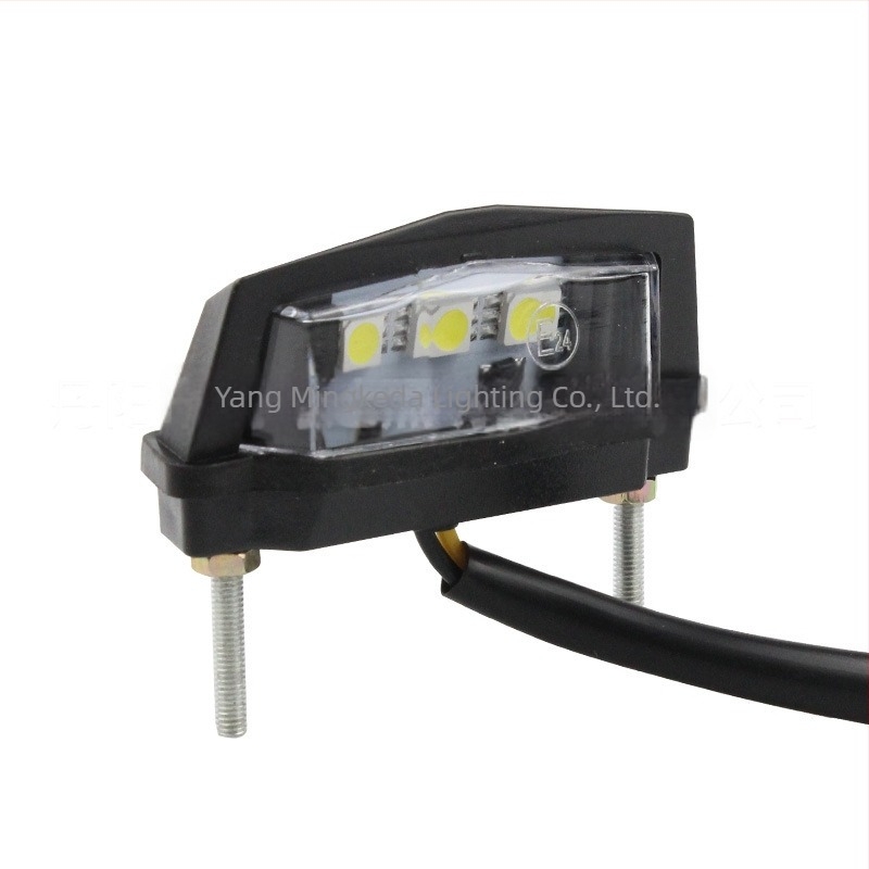 Motorkerékpár LED hátsó lámpa rendszámtábla kerettel és figyelmeztető lámpával, testreszabható; Fényforrás: LED; Modell: hátsó lámpa.